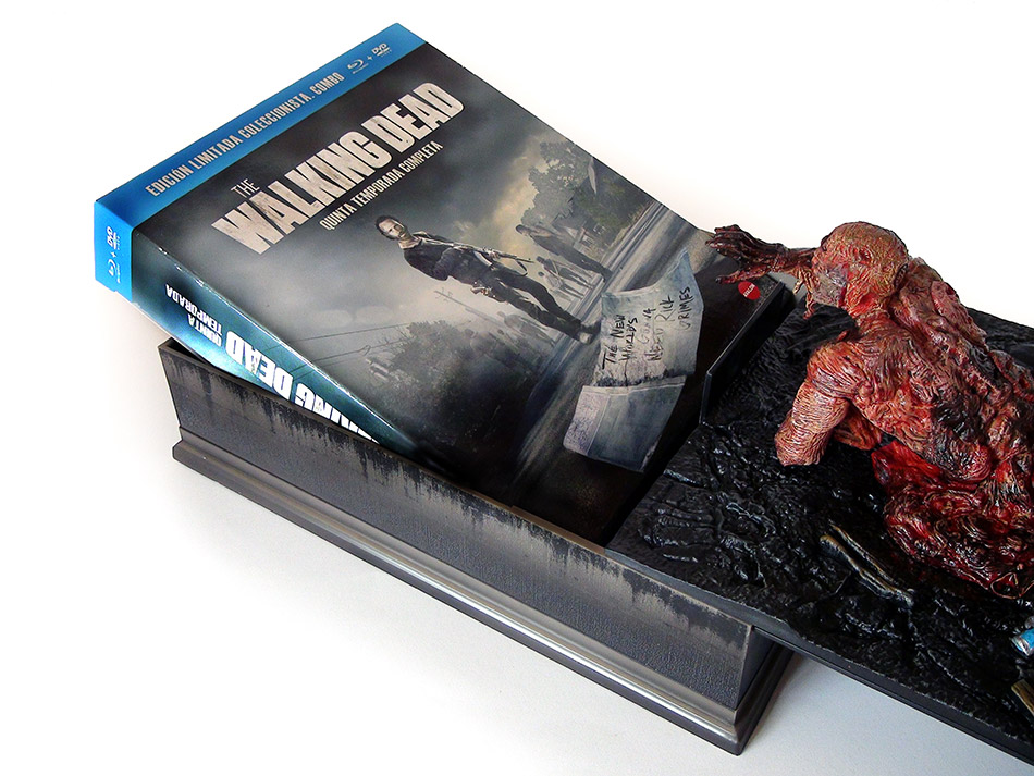 Fotografías de la edición coleccionista de The Walking Dead 5ª temporada Blu-ray 16