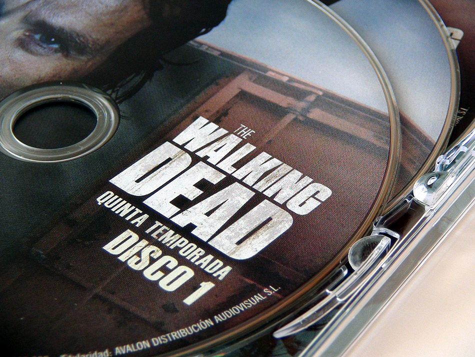 Fotografías de la edición coleccionista de The Walking Dead 5ª temporada Blu-ray 28