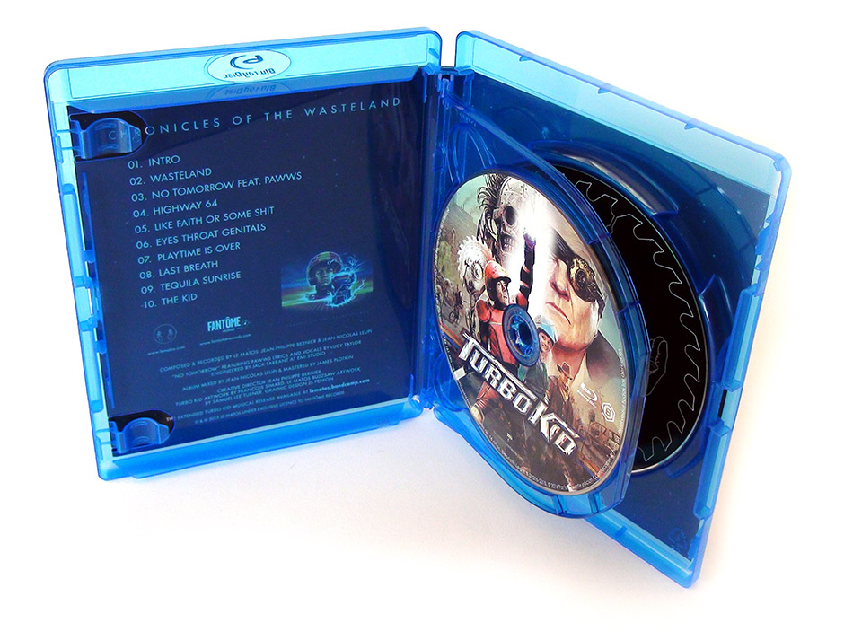 Fotografías de la edición limitada de Turbo Kid en Blu-ray 17
