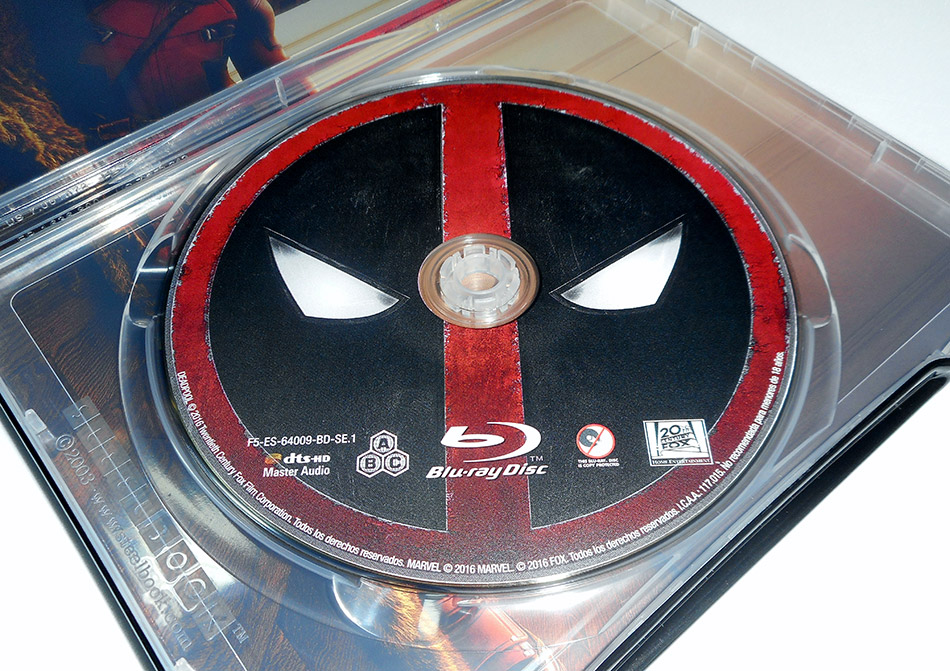 Fotografías del Steelbook de Deadpool en Blu-ray 7