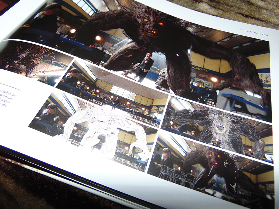 Fotografías de la ed. limitada de Un Monstruo Viene a Verme en Blu-ray 12