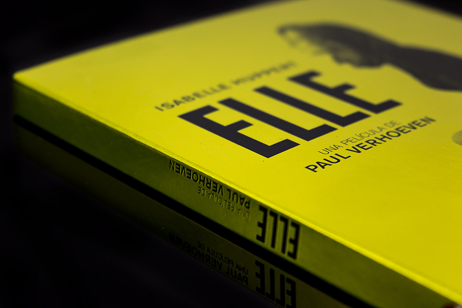Fotografías del Blu-ray con funda y caja negra de Elle 2