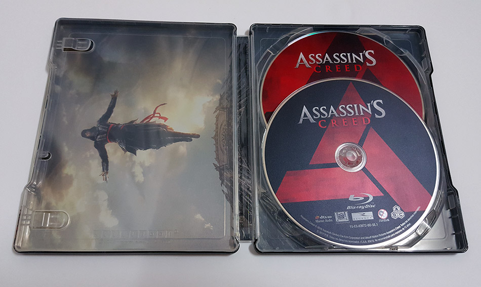 Fotografías del Steelbook de Assassin's Creed en Blu-ray 3D y 2D 15