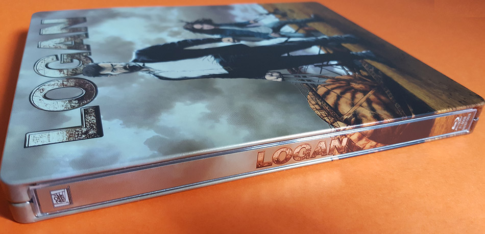 Fotografías del Steelbook de Logan en Blu-ray 10