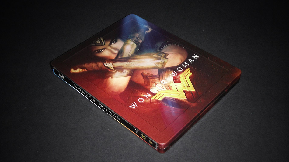 Fotografías del Steelbook de Wonder Woman en Blu-ray 3D y 2D 2