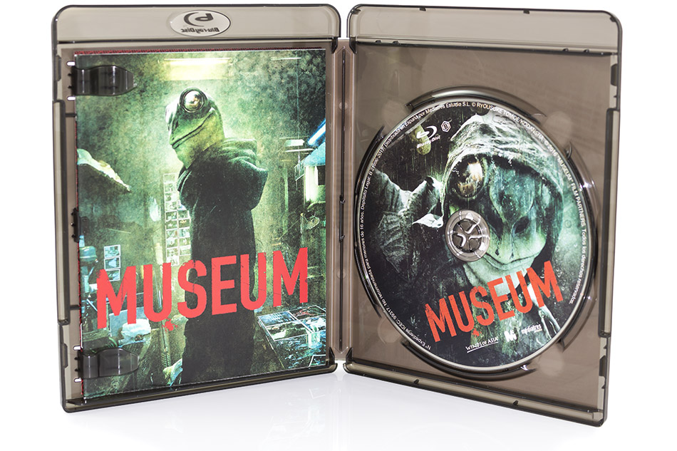 Fotografías del Blu-ray de Museum con funda y libreto 10