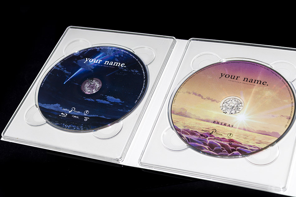 Fotografías de la edición coleccionista de your name. en Blu-ray 13