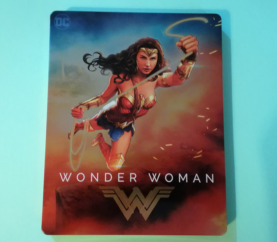 Fotografías del Steelbook de Wonder Woman en Blu-ray 5