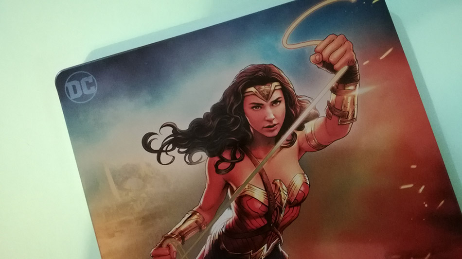 Fotografías del Steelbook de Wonder Woman en Blu-ray 6