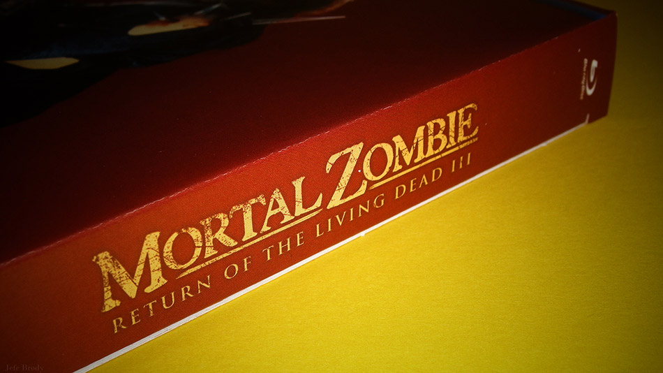 Fotografías de la edición coleccionista de Mortal Zombie en Blu-ray 5
