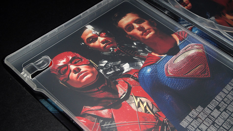 Fotografías del Steelbook de Liga de la Justicia en Blu-ray 3D y 2D 12