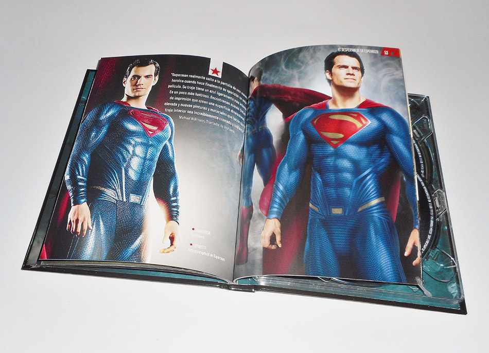 Fotografías del Digibook de Liga de la Justicia en Blu-ray 3D y 2D 11