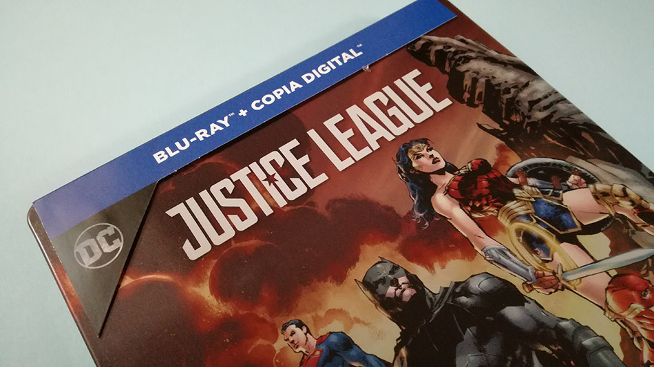 Fotografías del Steelbook ilustrado de Liga de la Justicia en Blu-ray 4
