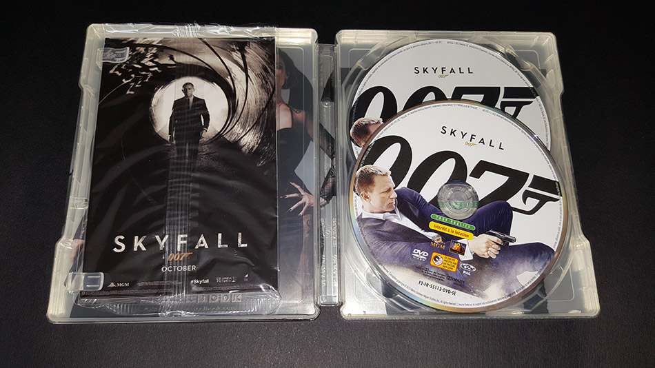 Fotografías del Steelbook con postales de Skyfall en Blu-ray (Francia) 14