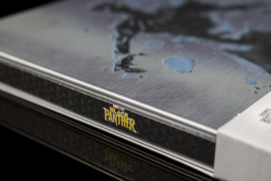 Fotografías del Steelbook de Black Panther en Blu-ray 3D y 2D 3