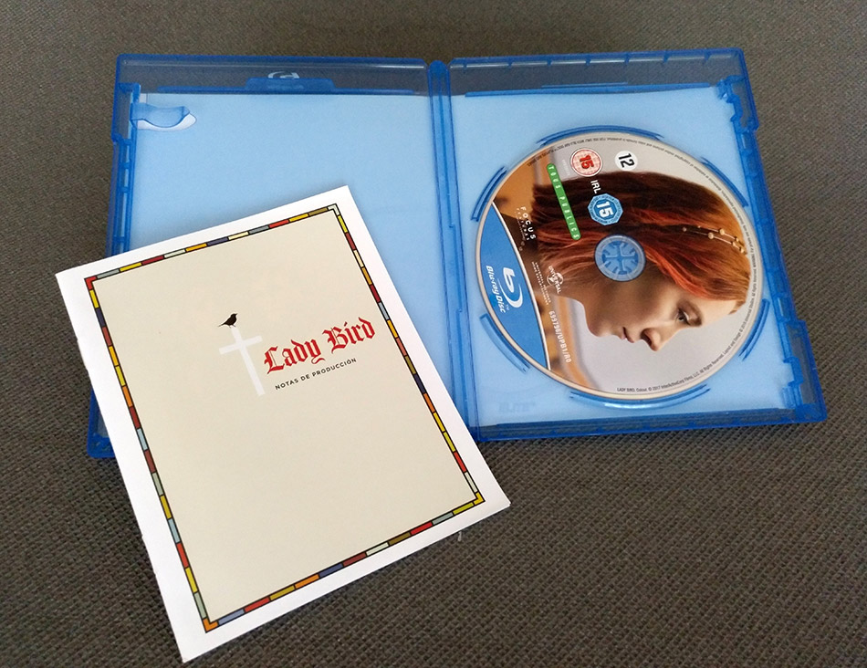 Fotografías de Lady Bird en Blu-ray con funda y libreto 7