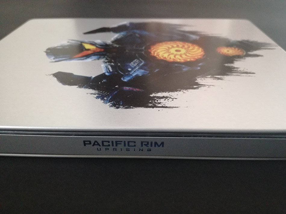 Fotografías del Steelbook de Pacific Rim: Insurrección en UHD 4K y Blu-ray 4