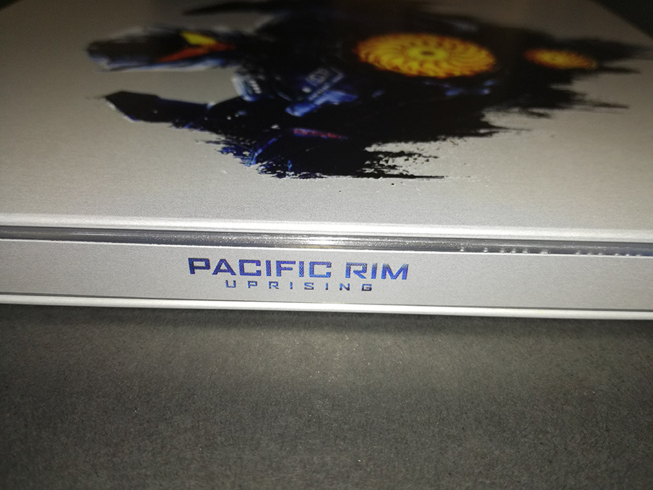 Fotografías del Steelbook de Pacific Rim: Insurrección en UHD 4K y Blu-ray 6