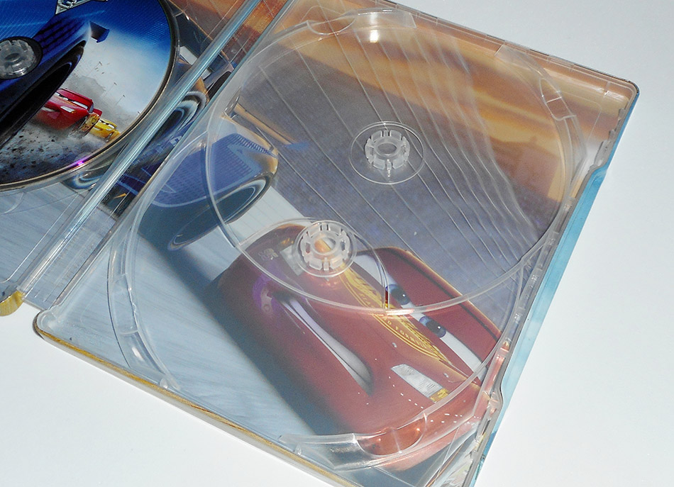 Fotografías del Steelbook de Cars 3 en Blu-ray 3D y 2D 11