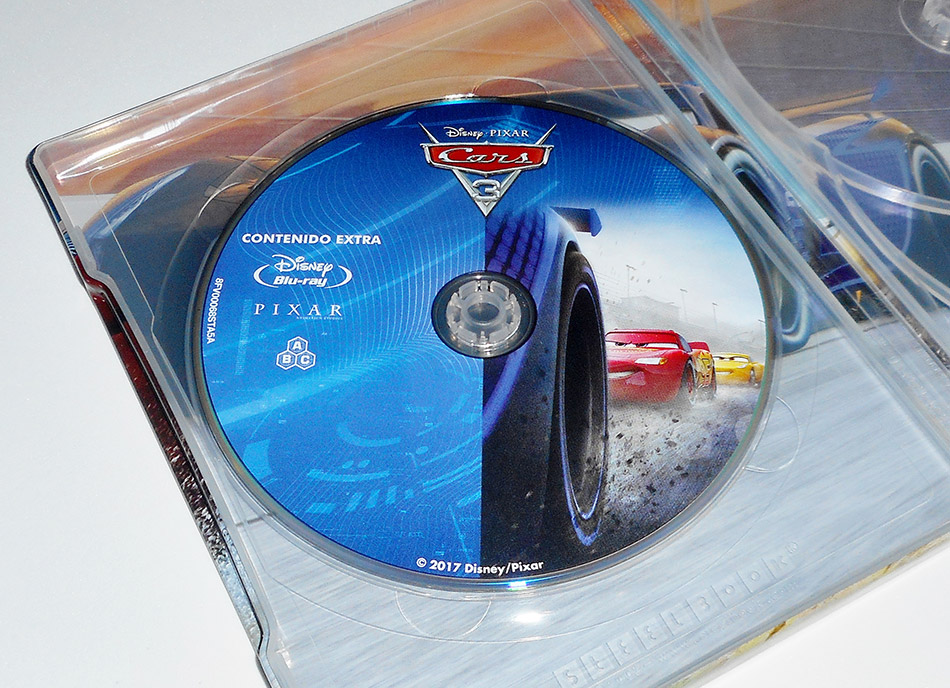 Fotografías del Steelbook de Cars 3 en Blu-ray 3D y 2D 12