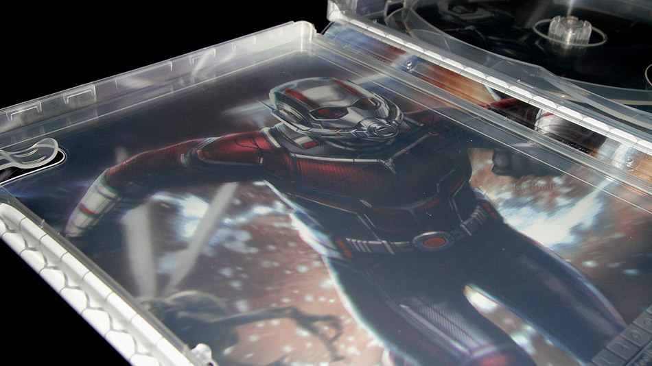 Fotografías del Steelbook de Ant-Man y la Avispa en Blu-ray 3D y 2D 13