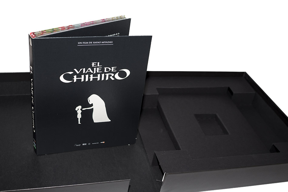 Fotografías de la edición coleccionista de El Viaje de Chihiro en Blu-ray 10