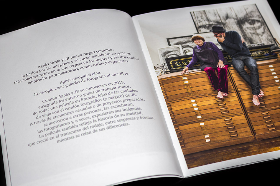 Fotografías de la edición con funda y libreto de Caras y Lugares en Blu-ray 14