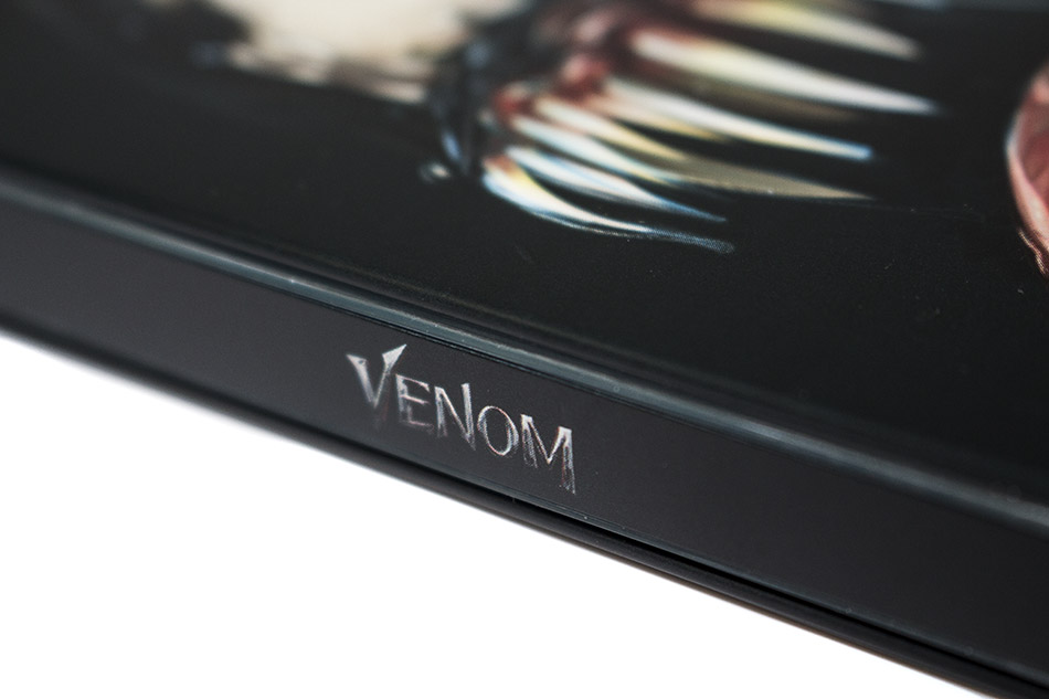 Fotografías del Steelbook de Venom en Blu-ray 3D y 2D 3