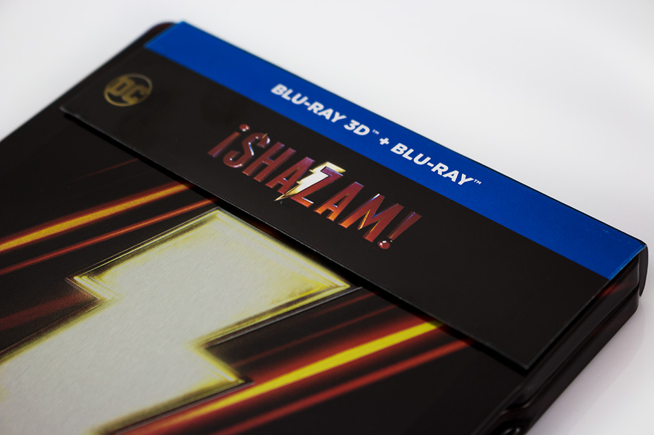 Fotografías del Steelbook de ¡Shazam! en Blu-ray 3D 4