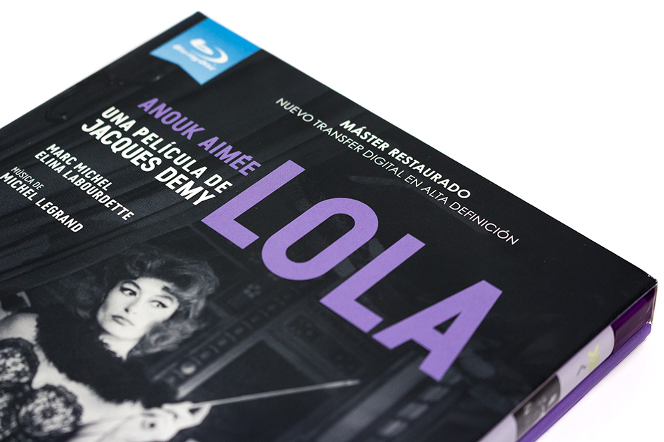 Fotografías de la edición con funda y caja lila de Lola en Blu-ray 4