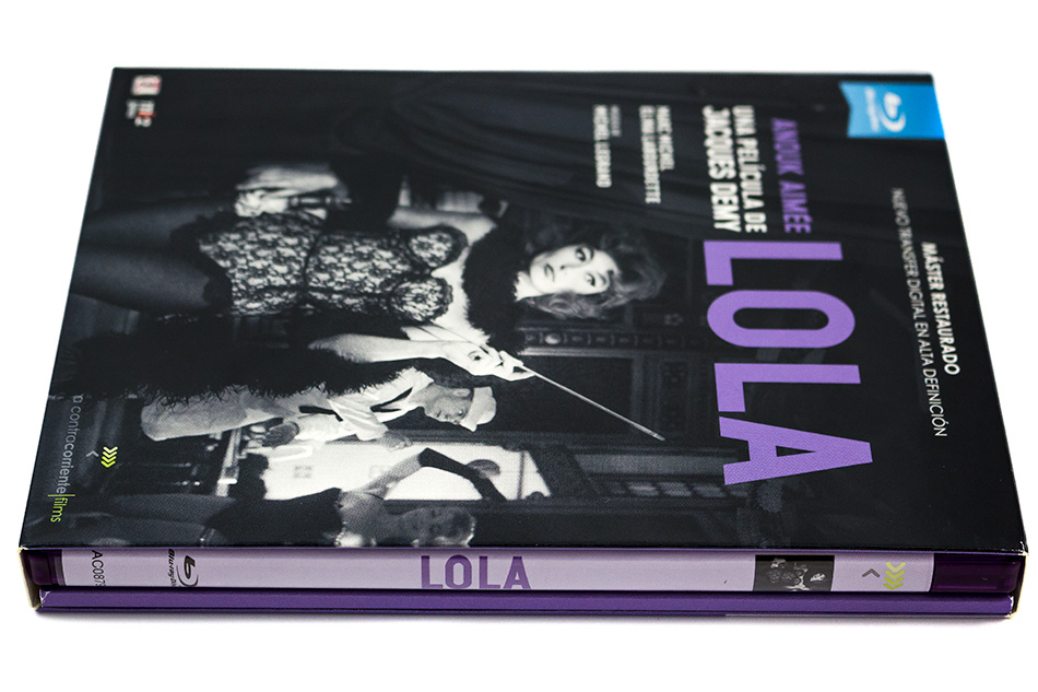 Fotografías de la edición con funda y caja lila de Lola en Blu-ray 5