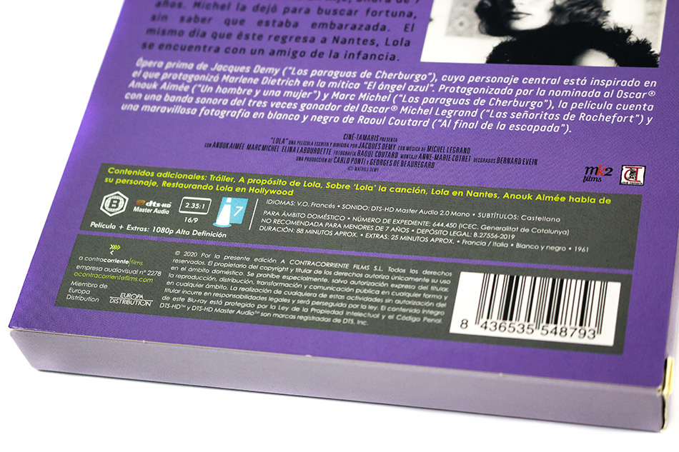 Fotografías de la edición con funda y caja lila de Lola en Blu-ray 8