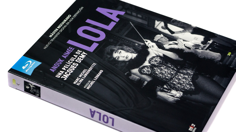 Fotografías de la edición con funda y libreto de Lola en Blu-ray
