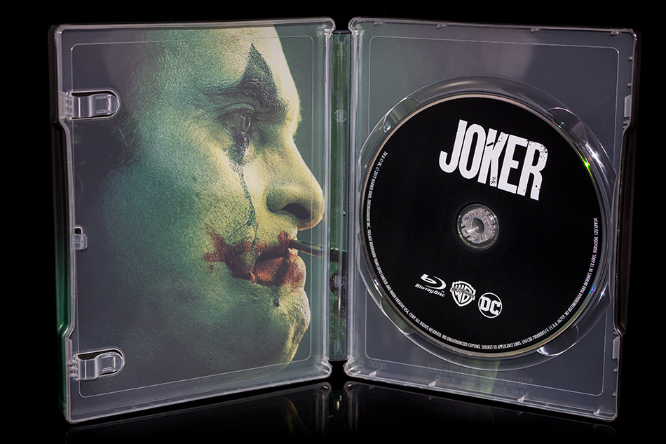 Fotografías del Steelbook de Joker en Blu-ray con diseño teaser 12