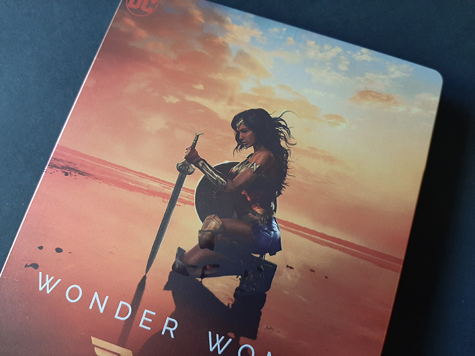 Fotografías del Steelbook de Wonder Woman en UHD 4K (UK) 11