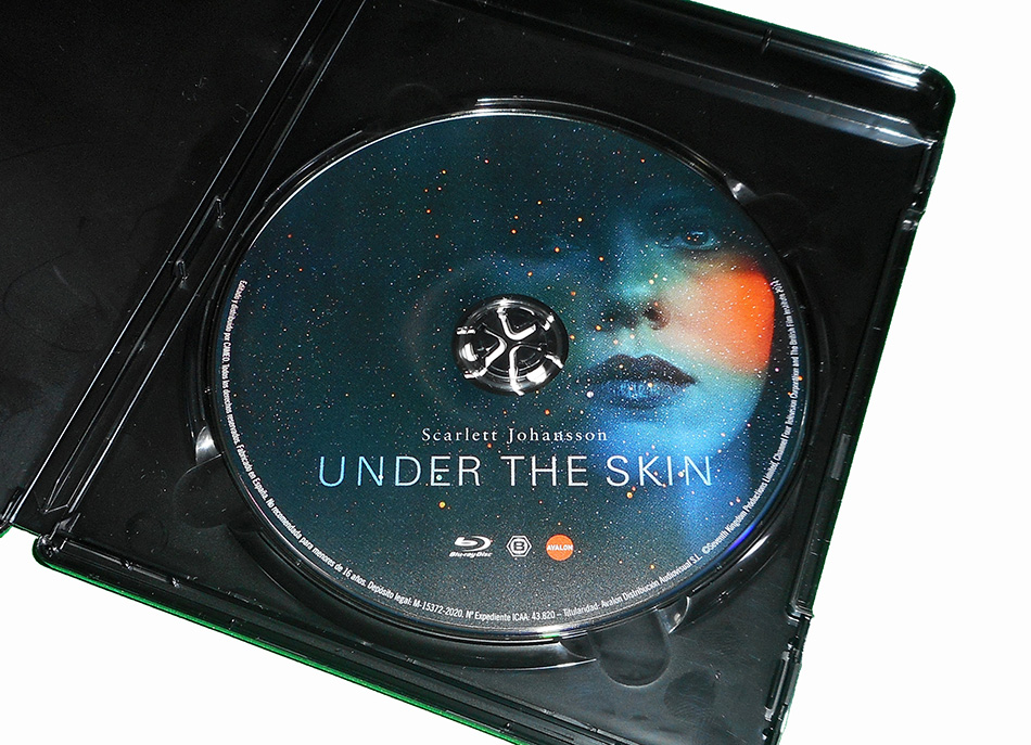 Fotografías de Under the Skin en Blu-ray 11