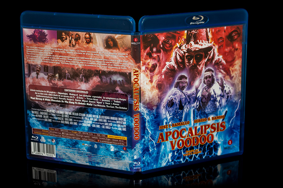 Fotografías del Blu-ray con funda y libreto de Apocalipsis Voodoo 13