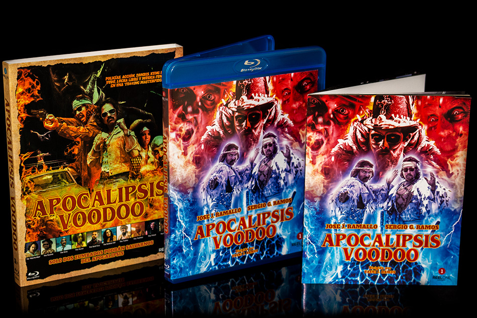 Fotografías del Blu-ray con funda y libreto de Apocalipsis Voodoo 22
