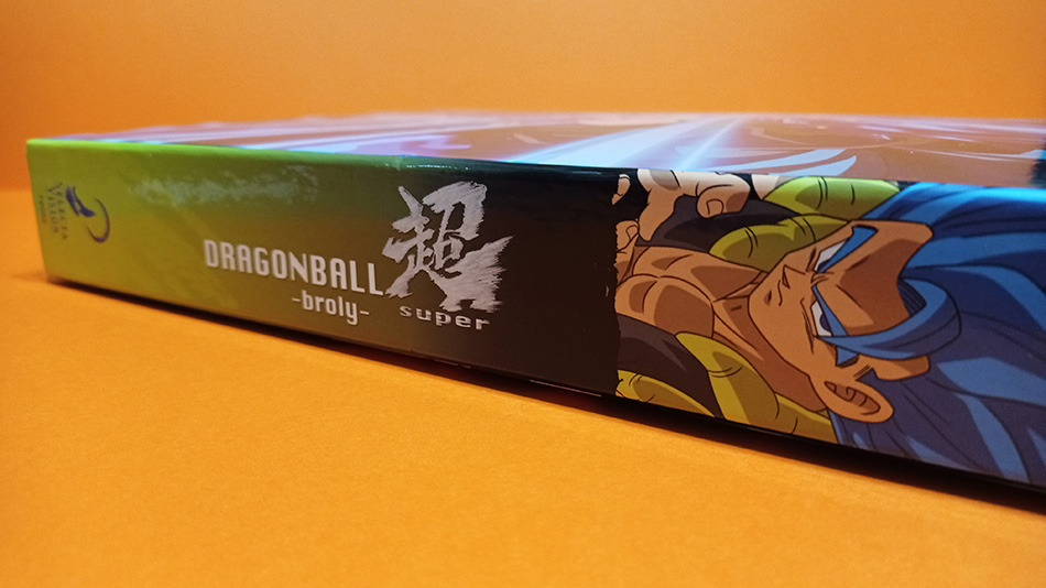 Fotografías de la edición coleccionista A4 de Dragon Ball Super Broly en Blu-ray 9