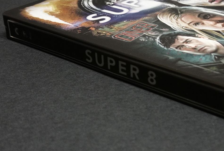 Fotografías del Steelbook de Super 8 en UHD 4K y Blu-ray 7