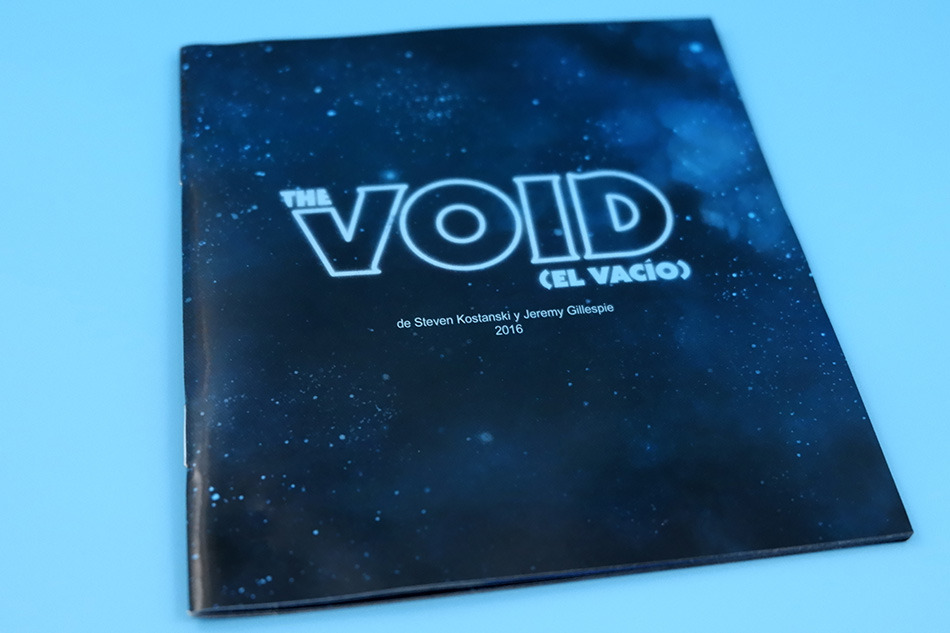 Fotografías de El Vacío (The Void) en Blu-ray con funda y libreto 14