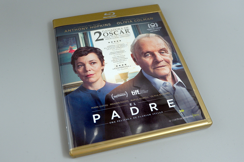 Fotografías de la edición con funda y postales de El Padre en Blu-ray 7