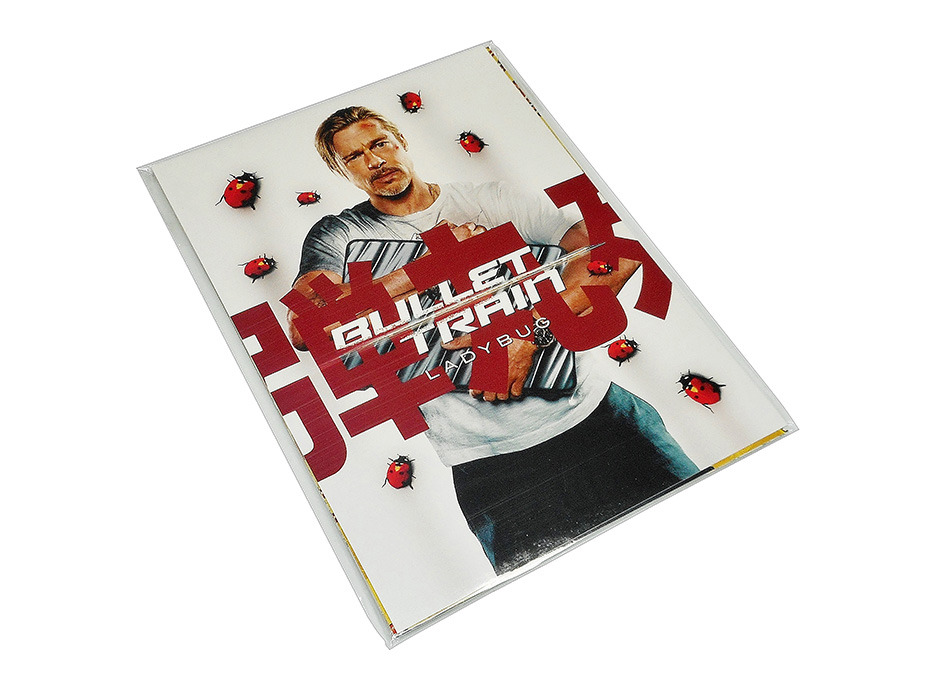 Fotografías del Steelbook con postales de Bullet Train en UHD 4K y Blu-ray 17