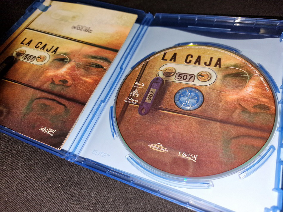 Fotografías de la edición con funda y libreto de La Caja 507 en Blu-ray 11
