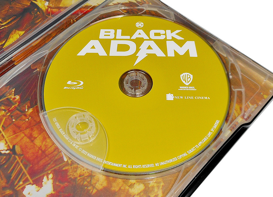 Fotografías del Steelbook de Black Adam en UHD 4K y Blu-ray 13