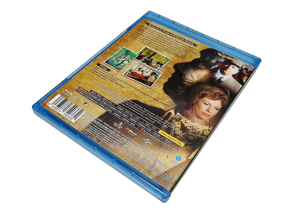 Fotografías de la edición con funda y libreto de Chacal en Blu-ray 7