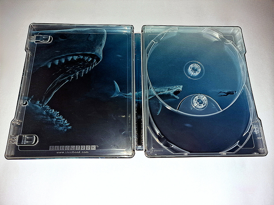 Fotografías del Steelbook de Megalodón en UHD 4K y Blu-ray 14