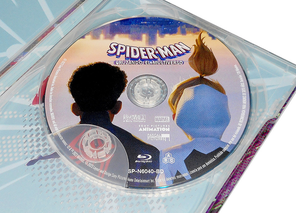 Fotografías del Steelbook de Spider-Man: Cruzando el Multiverso en UHD 4K y Blu-ray 13