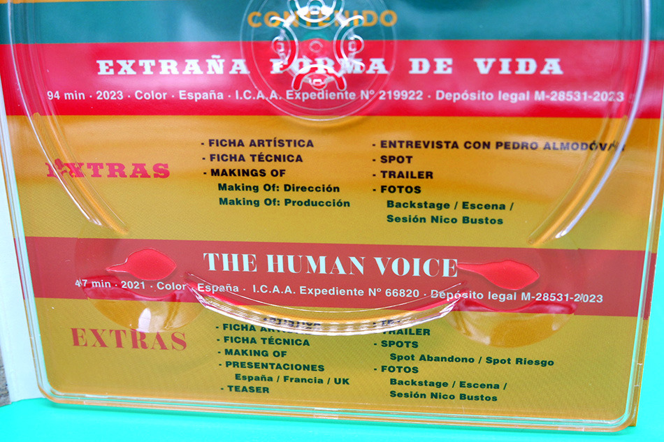 Fotografías del pack Almodóvar con Extraña Forma de Vida y The Human Voice en Blu-ray 18