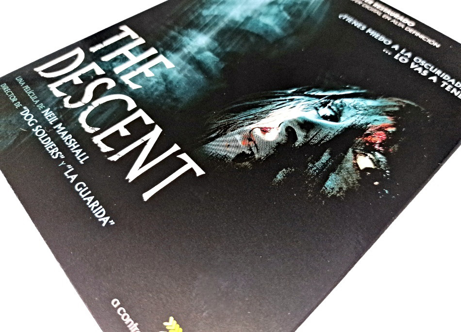 Fotografías de la edición con funda y dos discos de The Descent Blu-ray 4